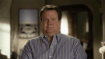 MODERN FAMILY NO.gif