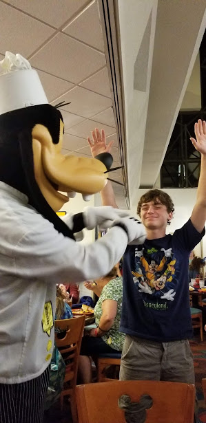 GOOFY 2.jpg