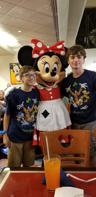 MINNIE