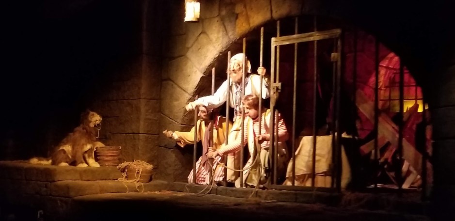 PIRATES 4
