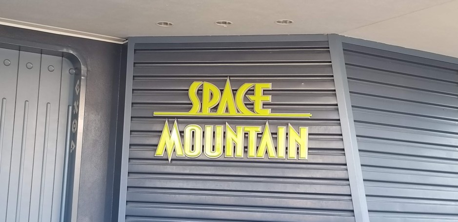 SPACE MOUNTAIN