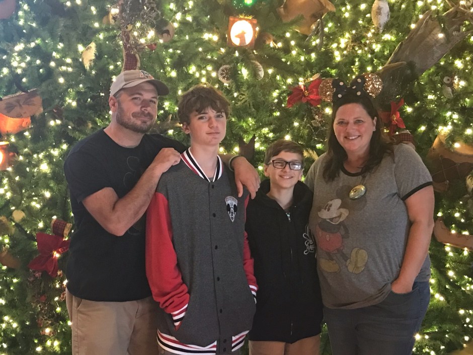 WL TREE FAM.jpg