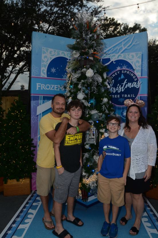 Whole fam Frozen tree.JPG