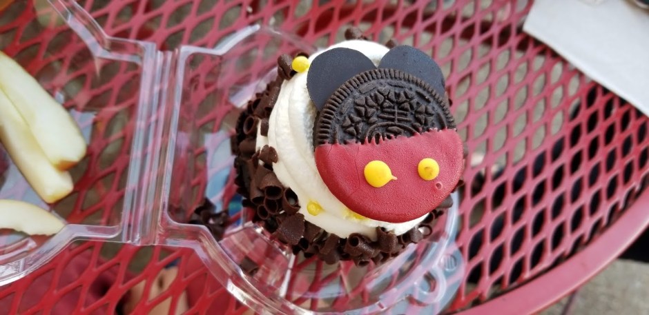 CUPCAKE DAY 15 2018.jpg