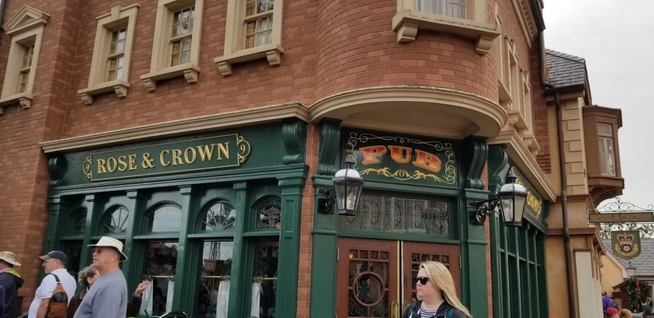 ROSE AND CROWN 1 DAY 14 2018.jpg