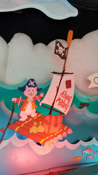 SMALL WORLD 4 SOLO TRIP 3-19