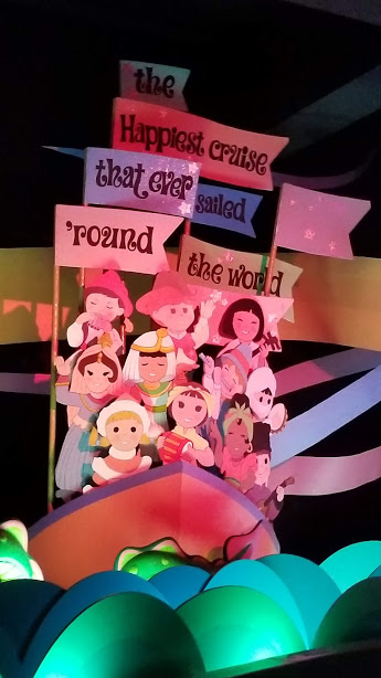 SMALL WORLD 5 SOLO TRIP 3-19