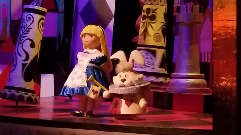 SMALL WORLD 7 SOLO TRIP 3-19