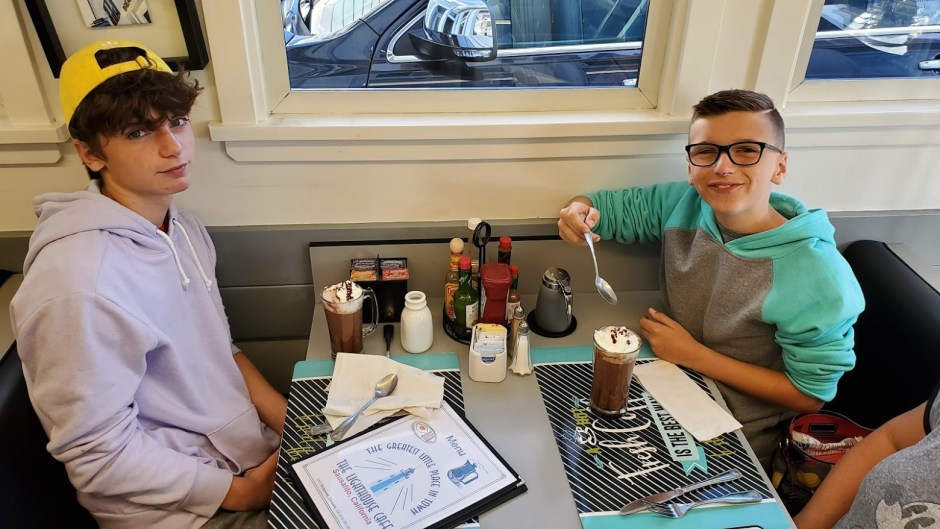 HOT CHOC DAY 2 CA 2019.jpg