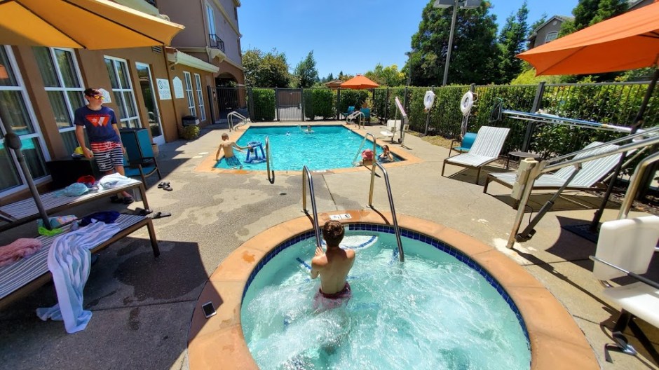 POOL DAY 3 CA 2019.jpg