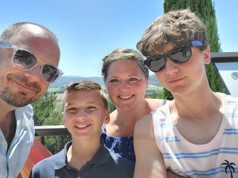 STERLING 8 DAY 4 CA 2019