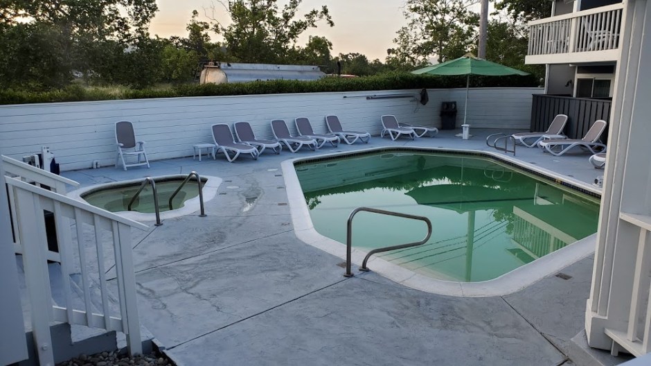 UPVALLEY POOL DAY 4 CA 2019.jpg