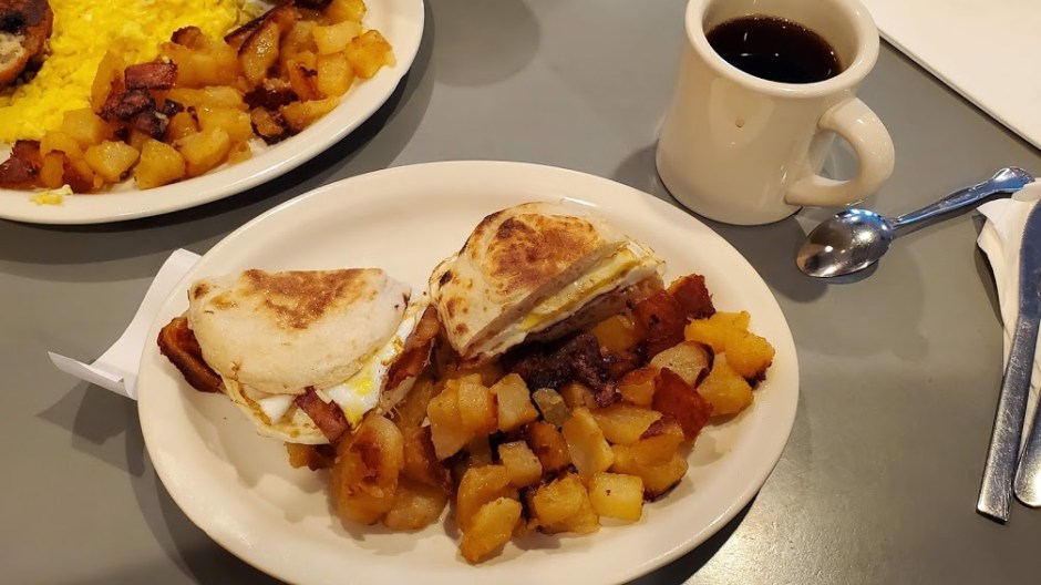 WAYNE BREAKFAST DAY 1 CA 2019