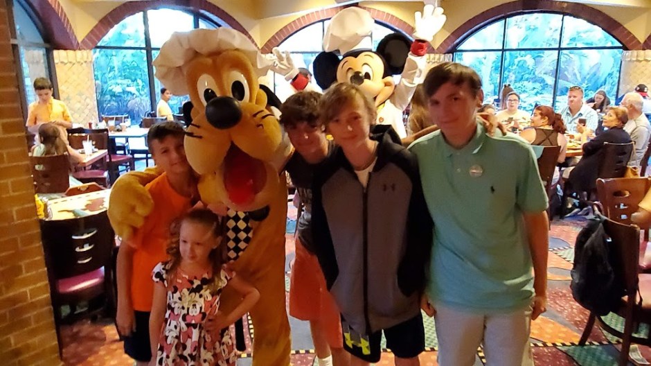 GOOFYS KITCHEN 20 DAY 13 CA 2019.jpg