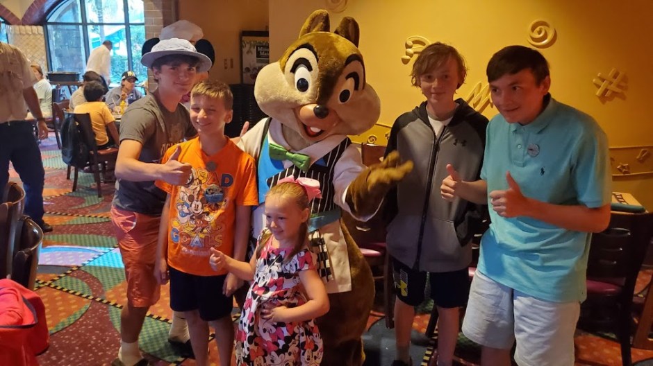 GOOFYS KITCHEN 9 DAY 13 CA 2019.jpg