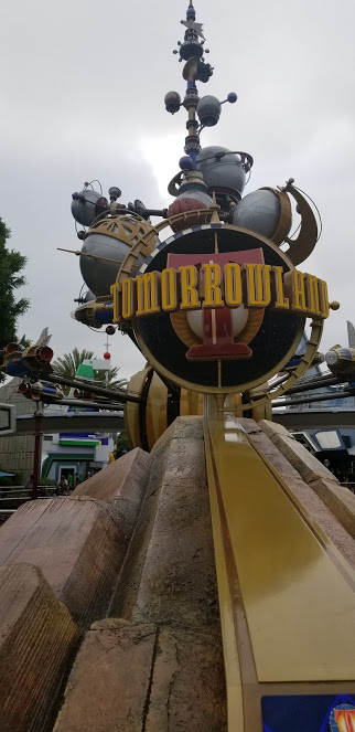 TOMORROWLAND 1 DAY 13 CA 2019.jpg