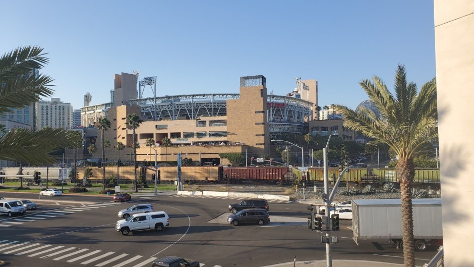 WALKWAY 4 DAY 16 CA 2019