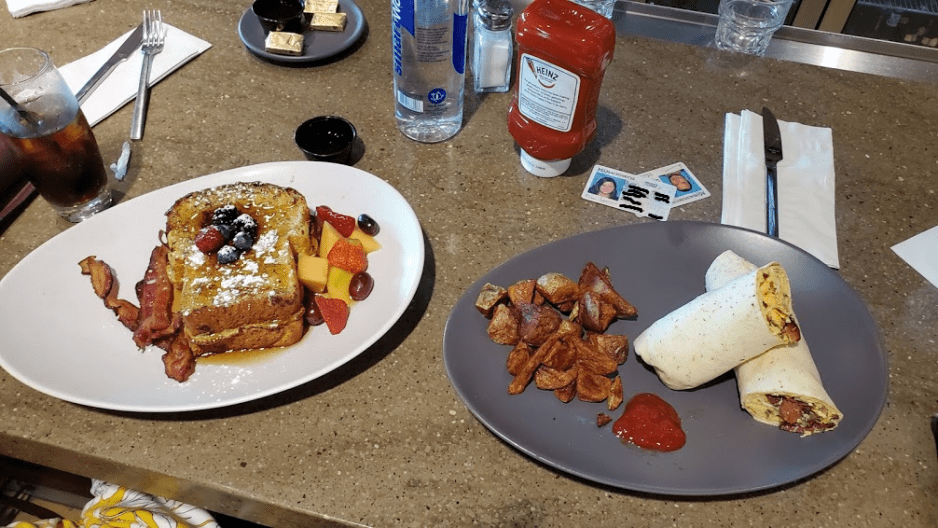 VINEYARD GRILL BFAST NAPA TRIP 2019.png