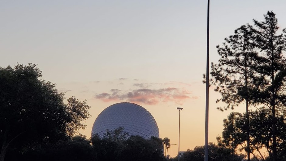 EPCOT PARKING NOVEMBER 2019 FL TRIP 3RD POST.jpg