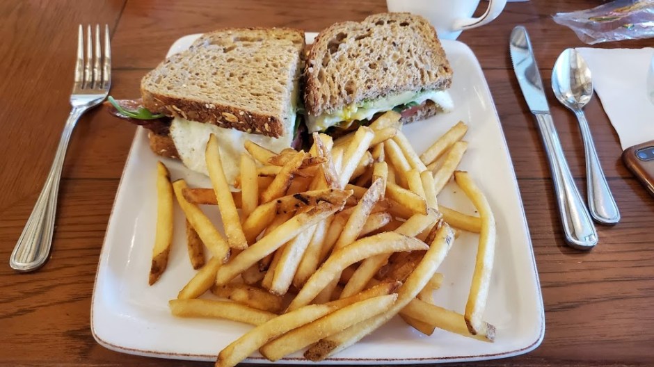 BREAKFAST 3 VERO BEACH DAY 6 FEB 2020