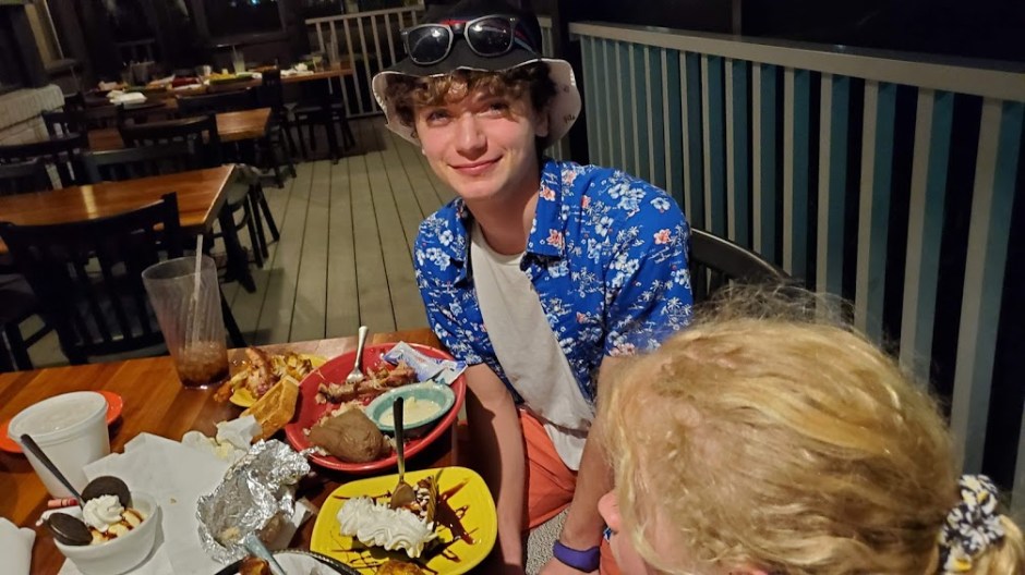 DINNER 5 VERO BEACH DAY 6 FEB 2020